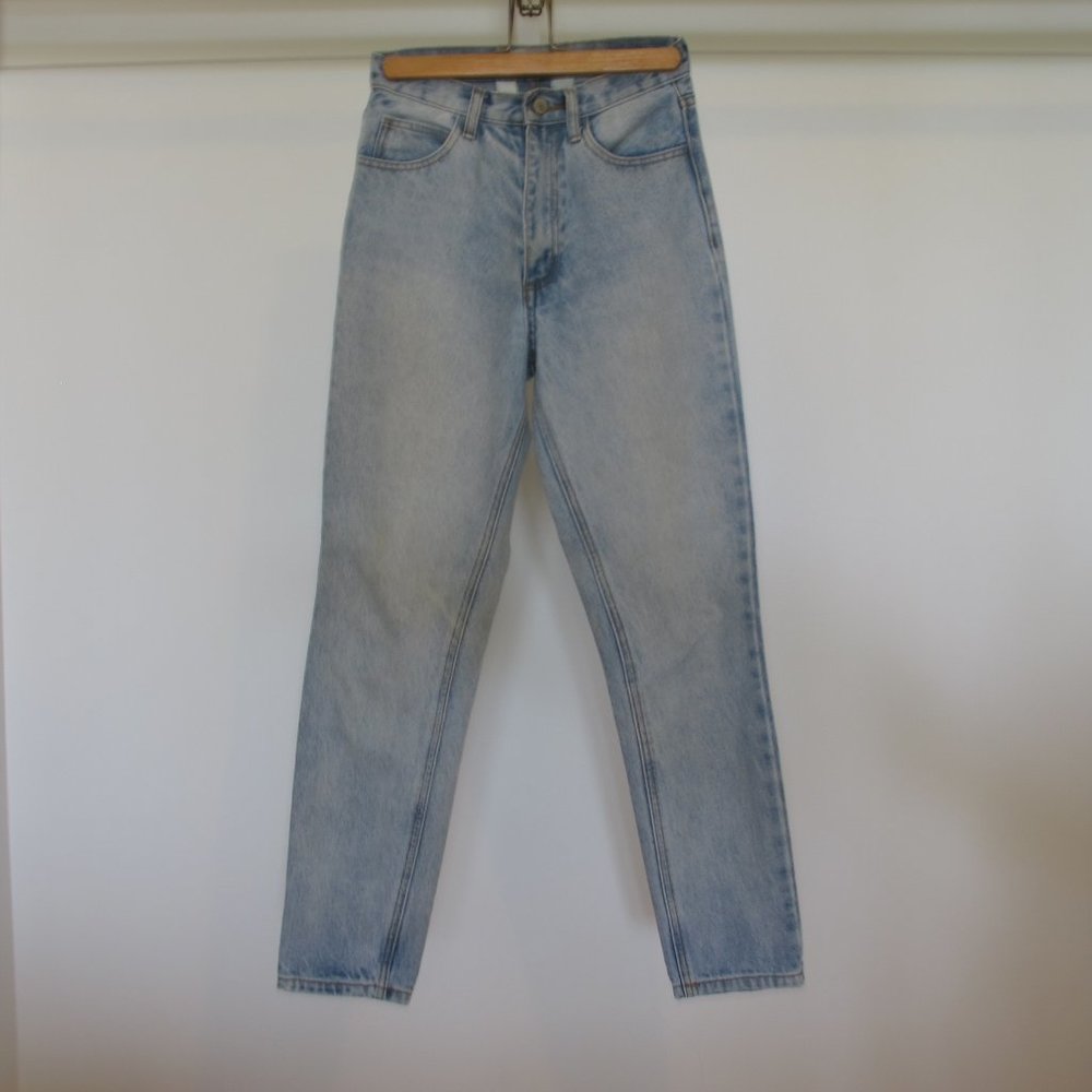 Light Wash Jeans